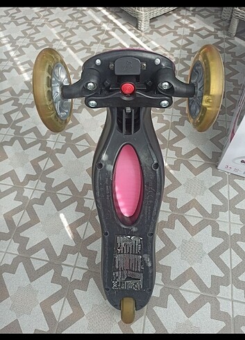 Beden pembe Renk Globber Elite Scooter