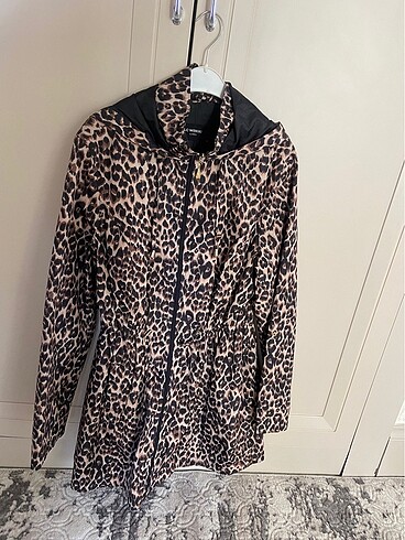 LC Waikiki Yağmurluk leopar