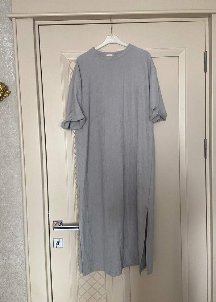 Gri elbise - Görsel 2