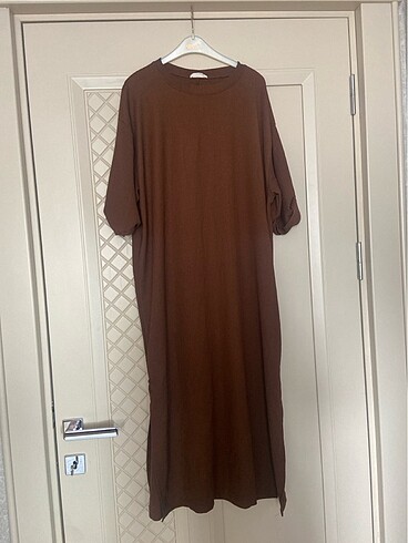 Kahverengi elbise - Görsel 2