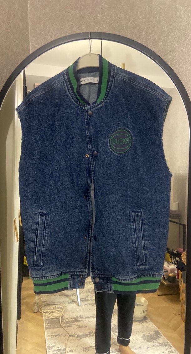 Düğmeli Kolsuz Lacivert Denim Ceket - Görsel 2