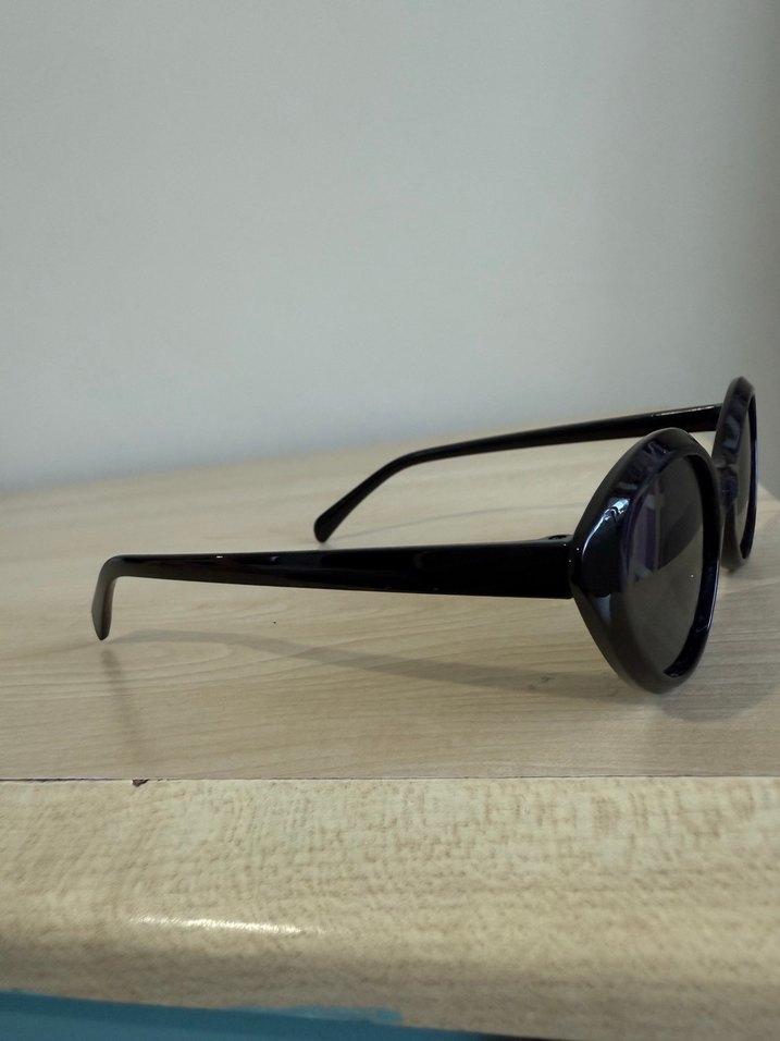 Siyah Minimalist Gotik Kadın Gözlüğü - Görsel 4