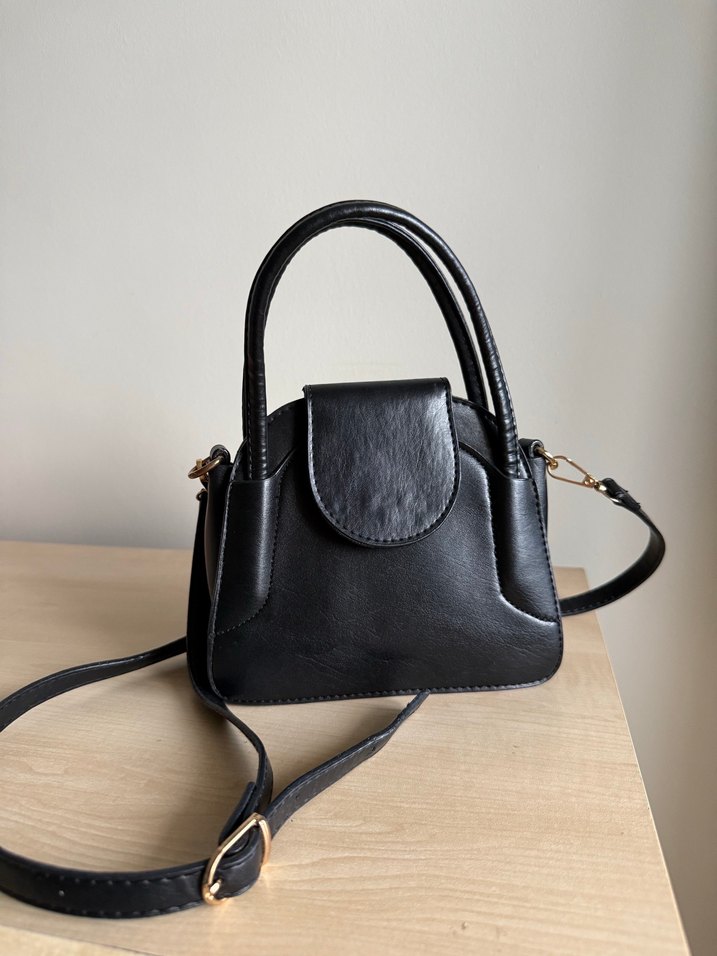 Klasik Siyah Deri Kadın Çanta - Görsel 2