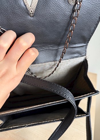 Gri Leopar Desenli Zincir Detaylı Çanta - Görsel 4