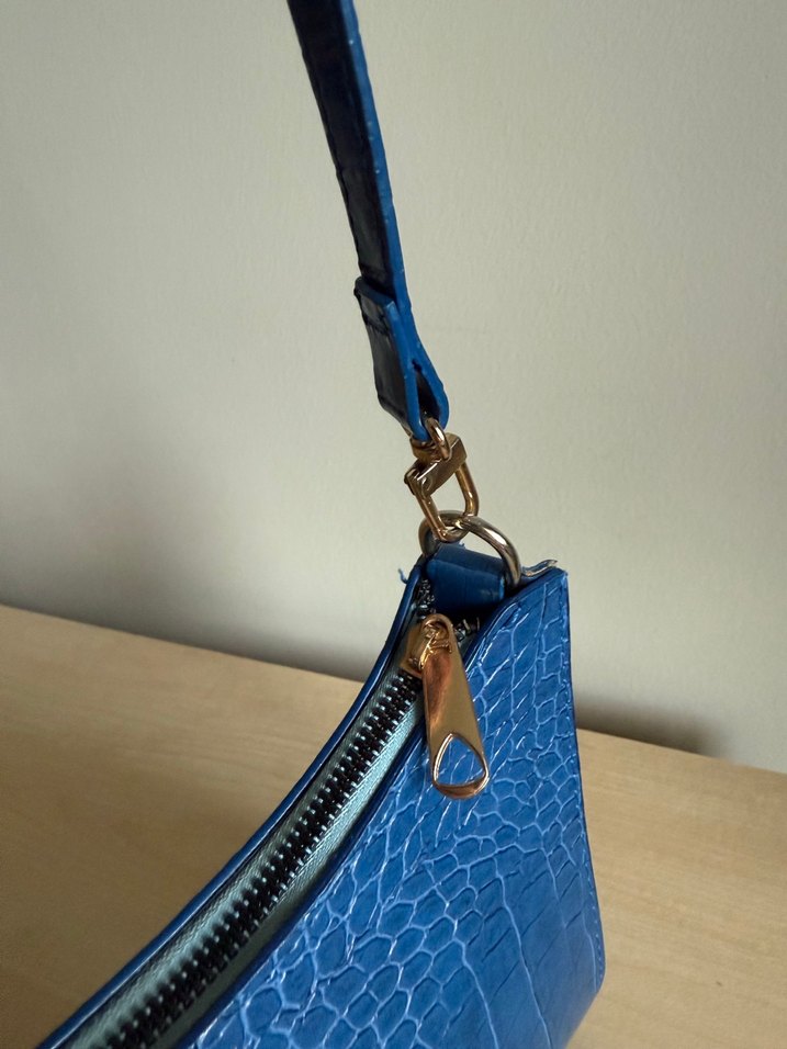 Saks mavi Parlak Yılan Desenli Deri Kadın Çanta - Görsel 2