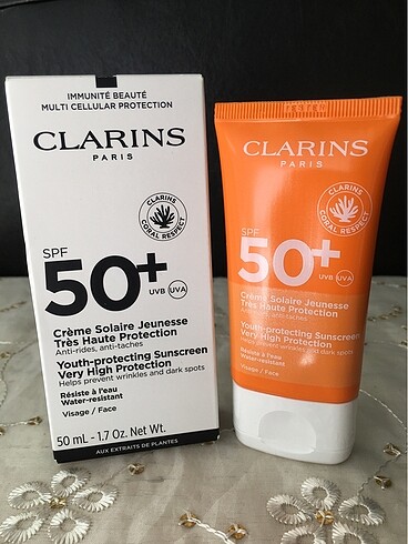 CLARINS 50 FACTÖR GÜNEŞ KREMİ YÜZ İÇİN.