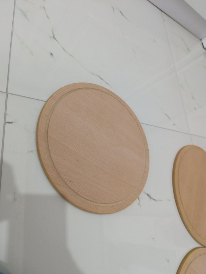 Bej Parlak Yuvarlak Ahşap Tabaklar - Görsel 2