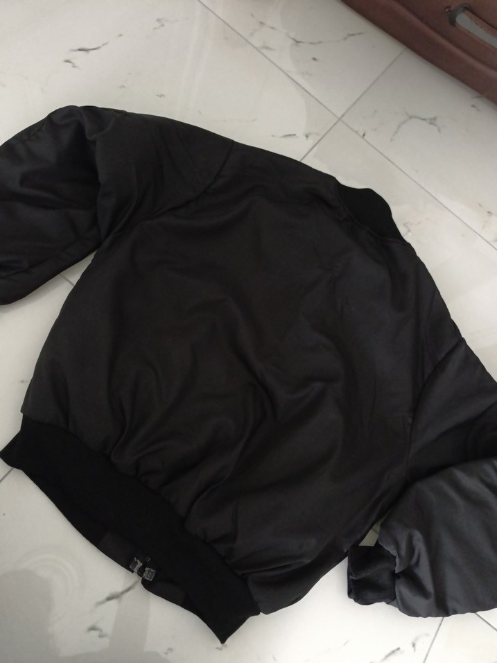 Siyah Fermuarlı Kadın bomber Ceket - Görsel 3