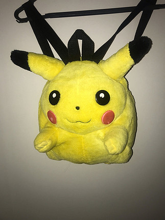 Pikachu çanta