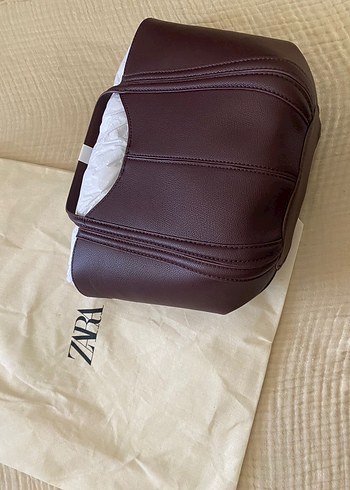  Beden bordo Renk Zara Marka Orjinal Yeni Sezon Dikiş Detaylı Mini City Çanta