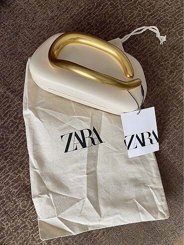 Zara Zara marka orijinal yeni sezon altın klipsli kutu çanta