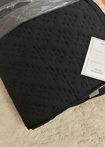  Beden gri Renk H&M marka orjinal yeni sezon Kapitone Yatak Örtüsü