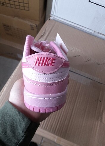 Diğer Nike sb Dunk Low - Pembe