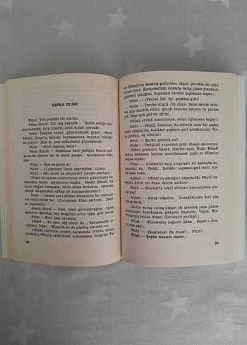 Beden Tanrı Misafiri - Reşat Nuri Güntekin