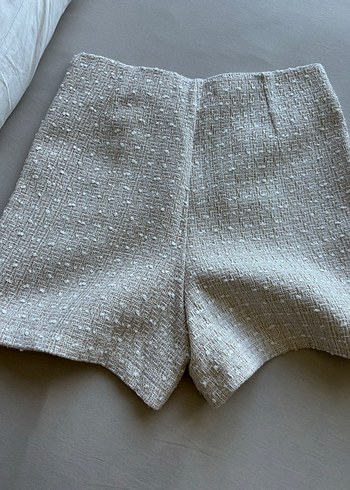 Zara Düğmeli Bej Mini Keten Şort
