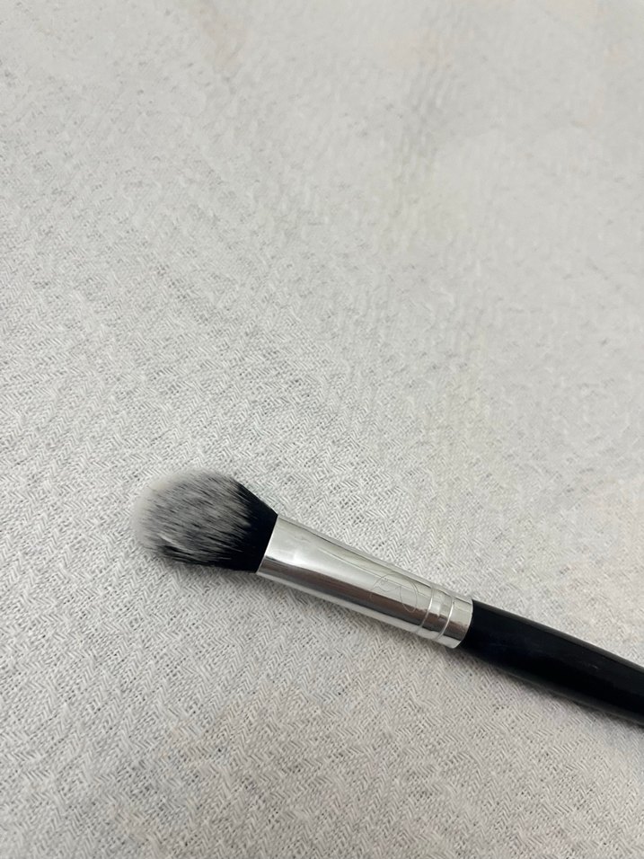 Nascita Gri Siyah Makyaj Fırçası - Görsel 2