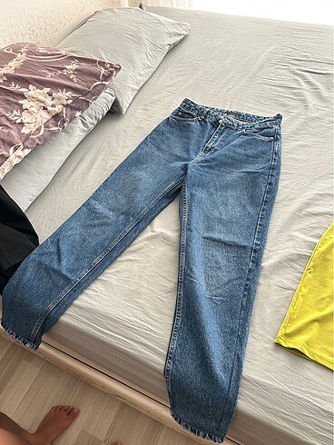 mom jean