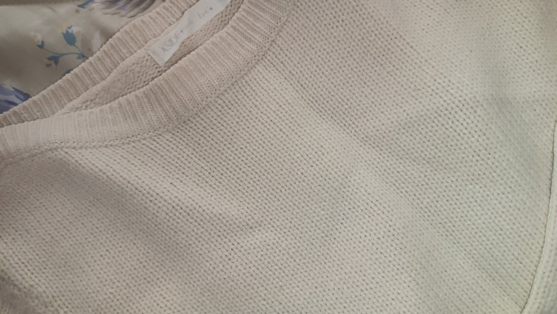 Düğmeli Bej Triko Kadın Kazak - Görsel 3