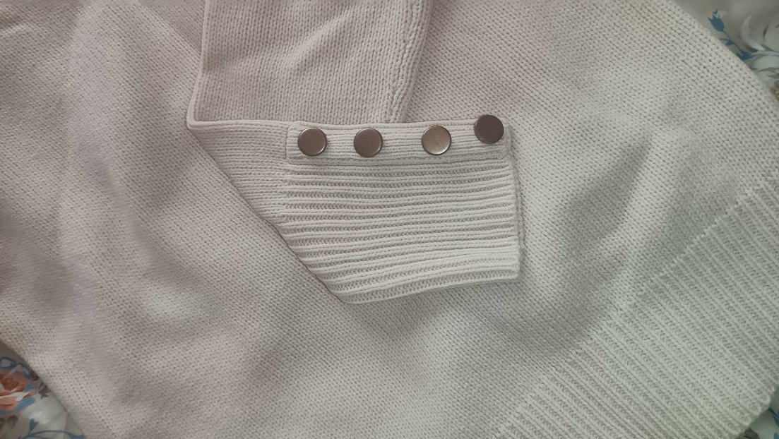 Düğmeli Bej Triko Kadın Kazak - Görsel 2