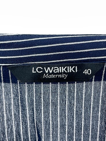 40 Beden lacivert Renk LC Waikiki Gömlek %70 İndirimli.