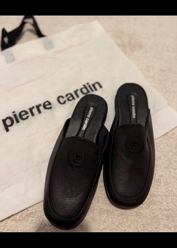 Pierre Cardin 42