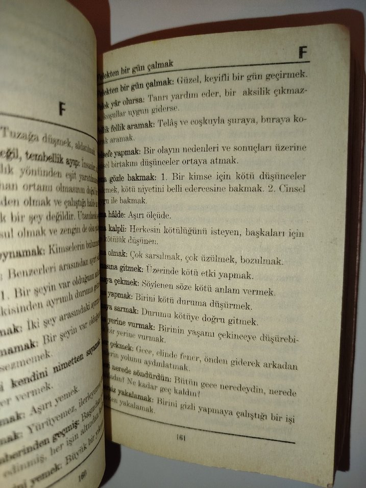 Atasözleri ve Deyimler Sözlüğü - Görsel 4