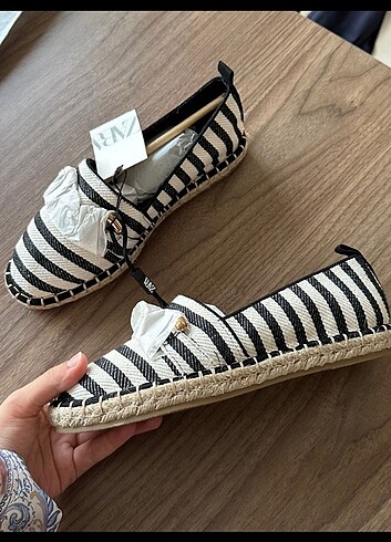 38 Beden çeşitli Renk Zara 38 Numara Espadril