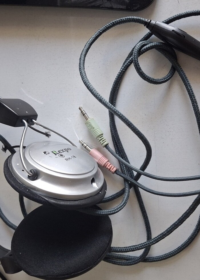 Monitör klavye hoparlör ara kablo kulaklik - Görsel 5