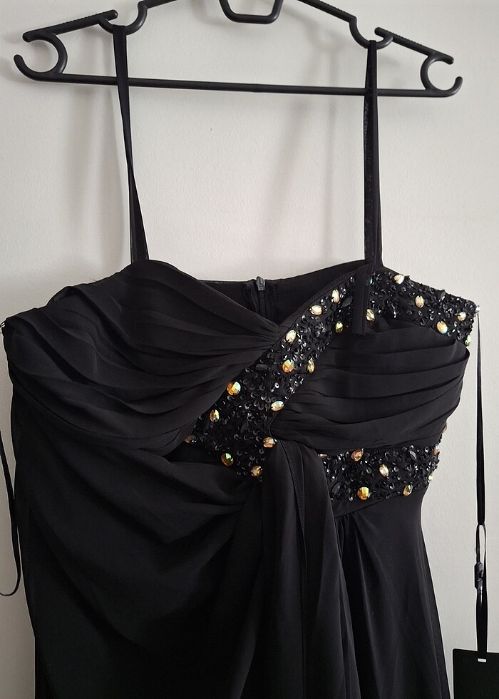 Etiketli abiye - Görsel 3