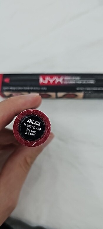 NYX NYX Ruj ve Kalem