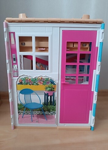  Beden Renk Barbie evi