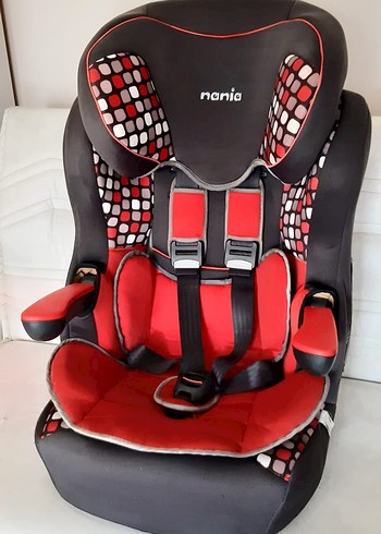 Nania Kırmızı Çocuk Oto Koltuğu
