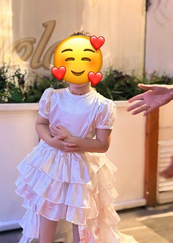 5 Yaş Beden Kuyruğu tak çıkar beyaz saten katlı elbise