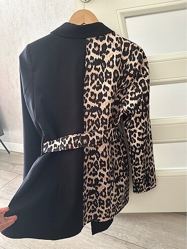 l Beden Leopar blazer ceket