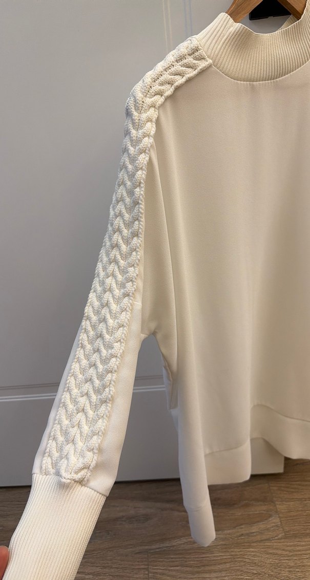 Beyaz Yüksek Yaka Örgü Kadın Kazak - Görsel 2