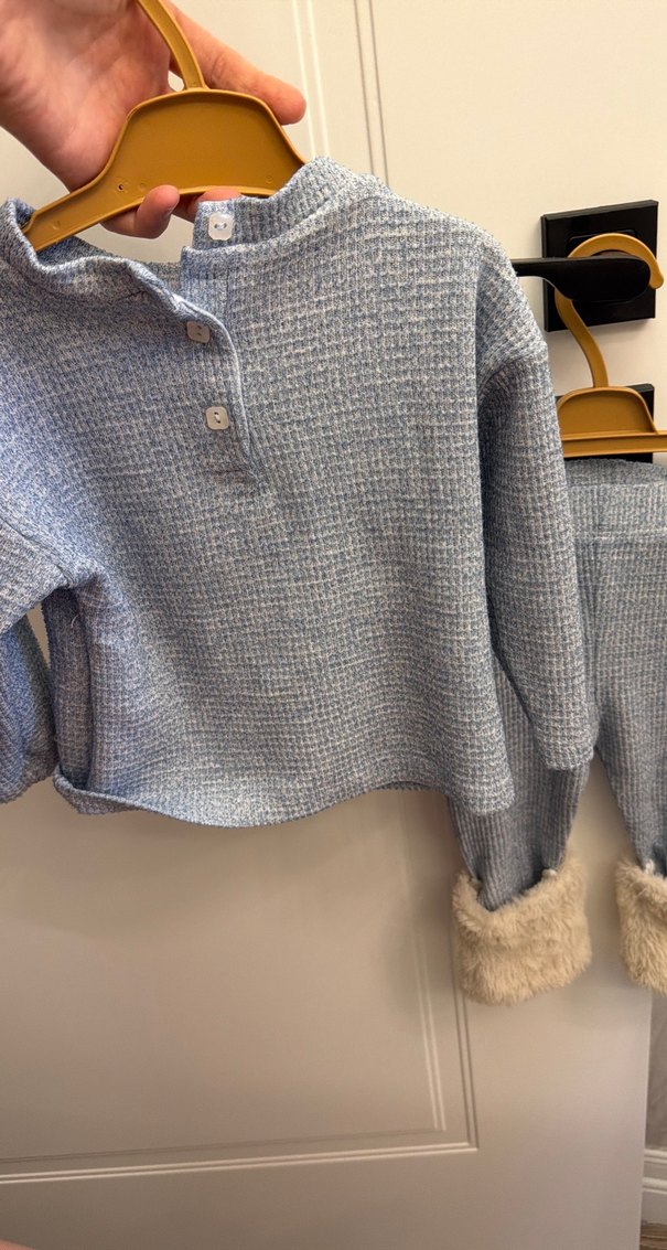 Gri Yünlü Bebek Takımı, Kürklü Detaylı - Görsel 2