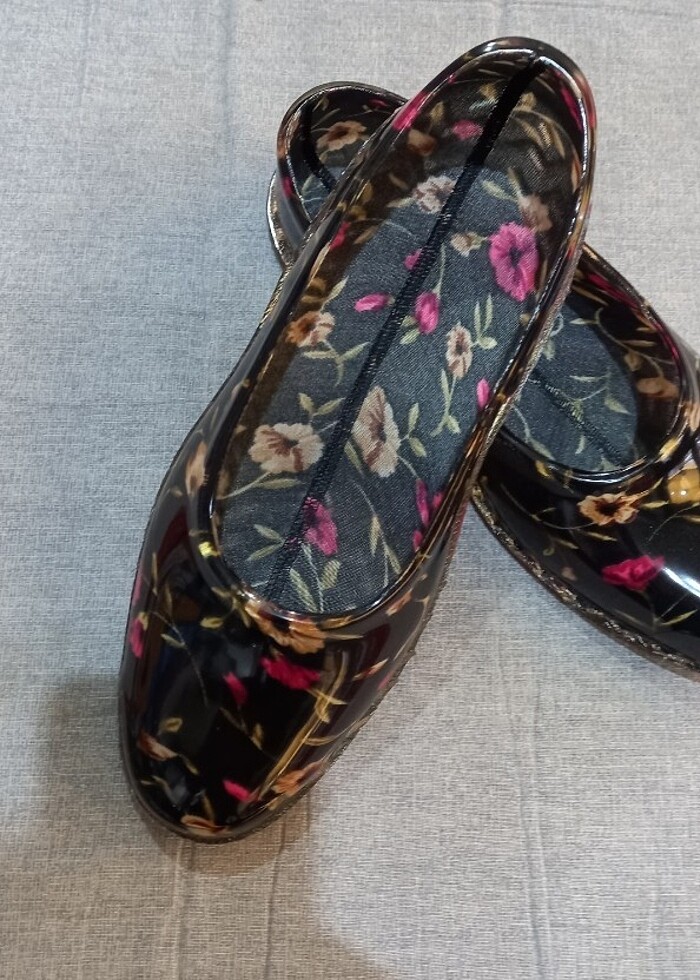 ÇİÇEKLİ BAYAN NAYLON AYAKKABI  - Görsel 4