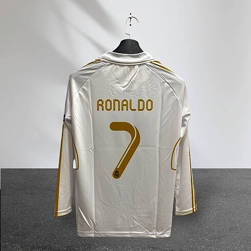 Ronaldo Real Madrid Uzun Kol Nostalji Forma