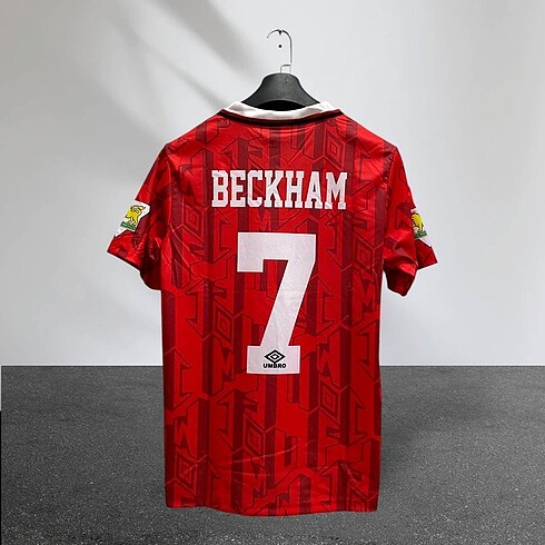 Beckham United Nostalji Forma