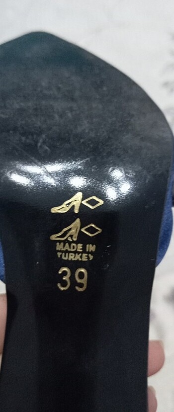 39 Beden lacivert Renk Topuklu ayakkabı 
