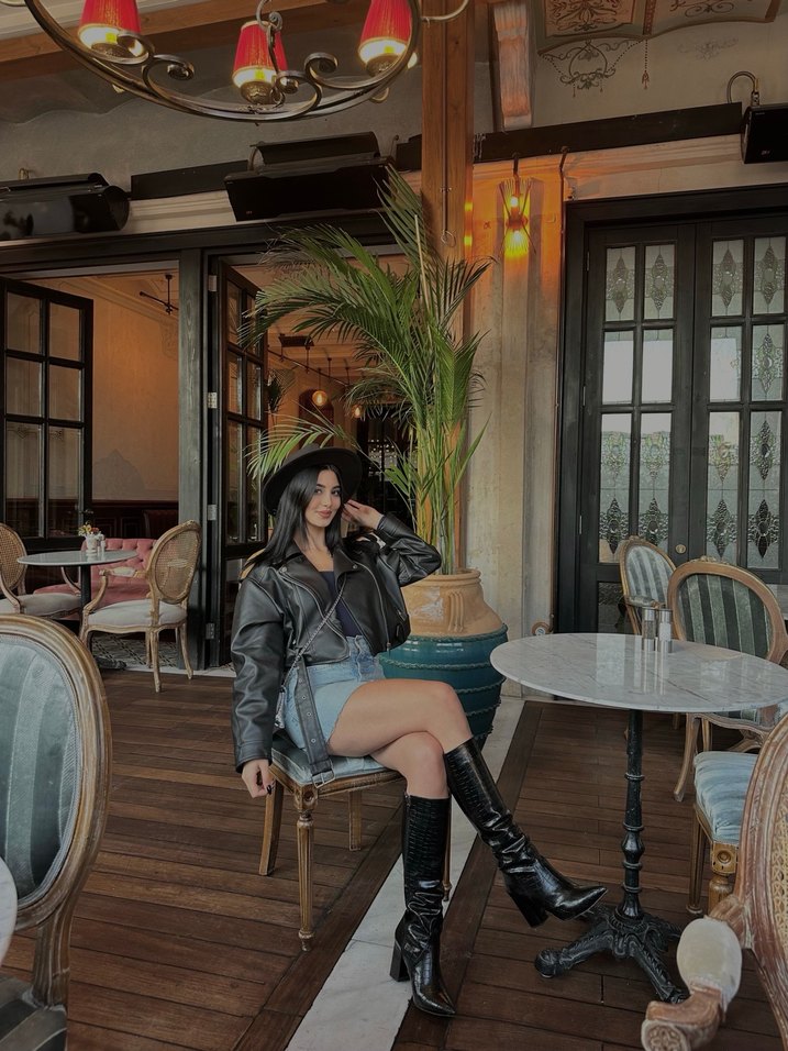 Siyah Süet Kadın Şapka - Görsel 2