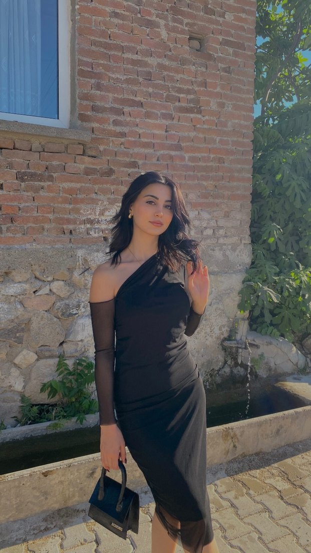 Drapeli Siyah Uzun Elbise - Görsel 2