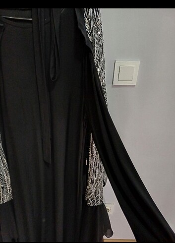 Diğer Tesettür Pullu Abaya