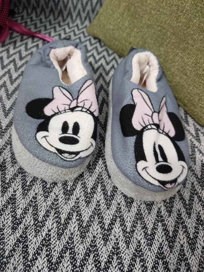 Kız Çocuk Gri Nakışlı Sıcak Ev Terliği - Görsel 2