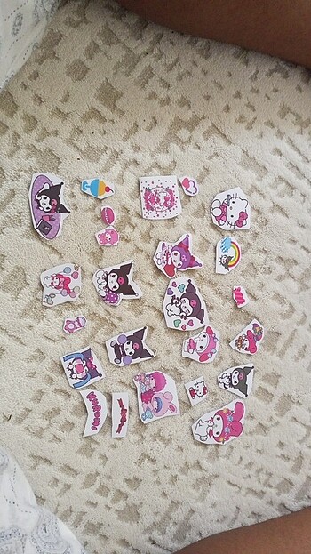 Sanrio,hello kitty ,kuromi,melody sembolleri 