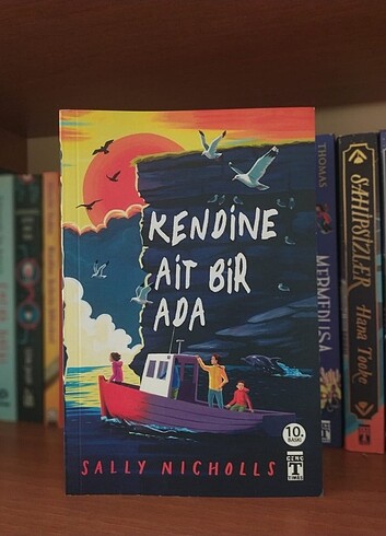Kendine Ait Bir Ada