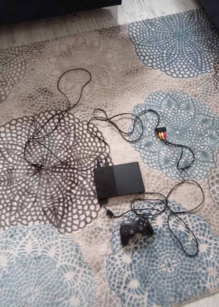 PlayStation 2 slim model (son model) sağlam - Görsel 5