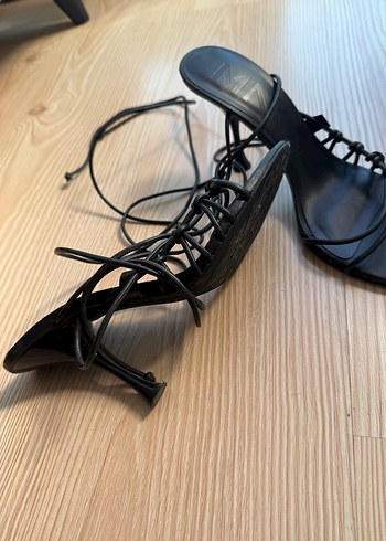 Siyah mango Bağcıklı Topuklu Sandalet - Görsel 5