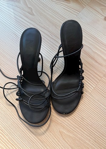 Siyah mango Bağcıklı Topuklu Sandalet - Görsel 4