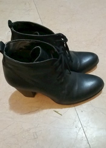 Hotiç-Yaya Kadın Bot - Görsel 3